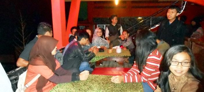 Buka Bersama Siswa Paket C Juli 2013